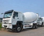 Camiones concretos del hormigón preparado del material de construcción M3 de HOWO 6X4 9 pequeños