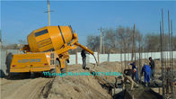 Camión móvil concreto SW2000 del mezclador concreto del material de construcción de Sinotruck