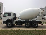 10cbm el camión del mezclador concreto de la conducción a la derecha 6x4 con la velocidad de carga 3m3/Min y 400L riegan el petrolero