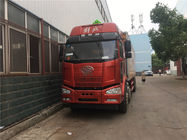 De camión de reparto de FAW 8x4 31 toneladas resistentes Van para las mercancías peligrosas diversas