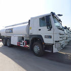 Tipo blanco transmisión manual del combustible diesel del camión del buque de petróleo de HOWO 20000L 6×4