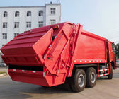 Camión rojo de la recogida de residuos de Howo, camión cúbico del compresor de los desperdicios 6 - 19