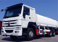 Camión de petrolero blanco del agua de 6X4 336HP 20CBM con las regaderas ZZ1257N4641W