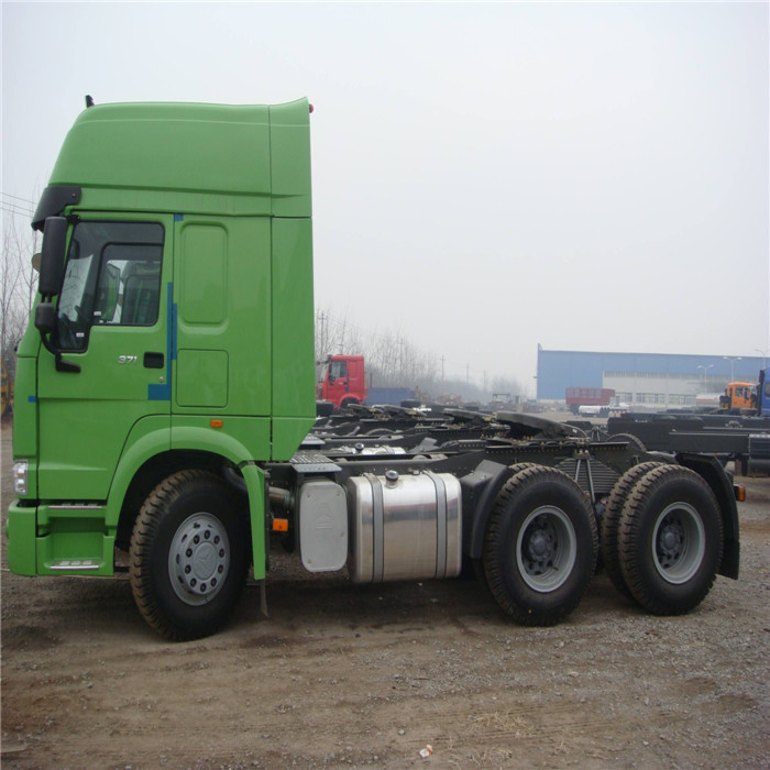 10 camión del tractor remolque de la rueda 6x4 371hp para el color opcional de Transpotation de la carretera