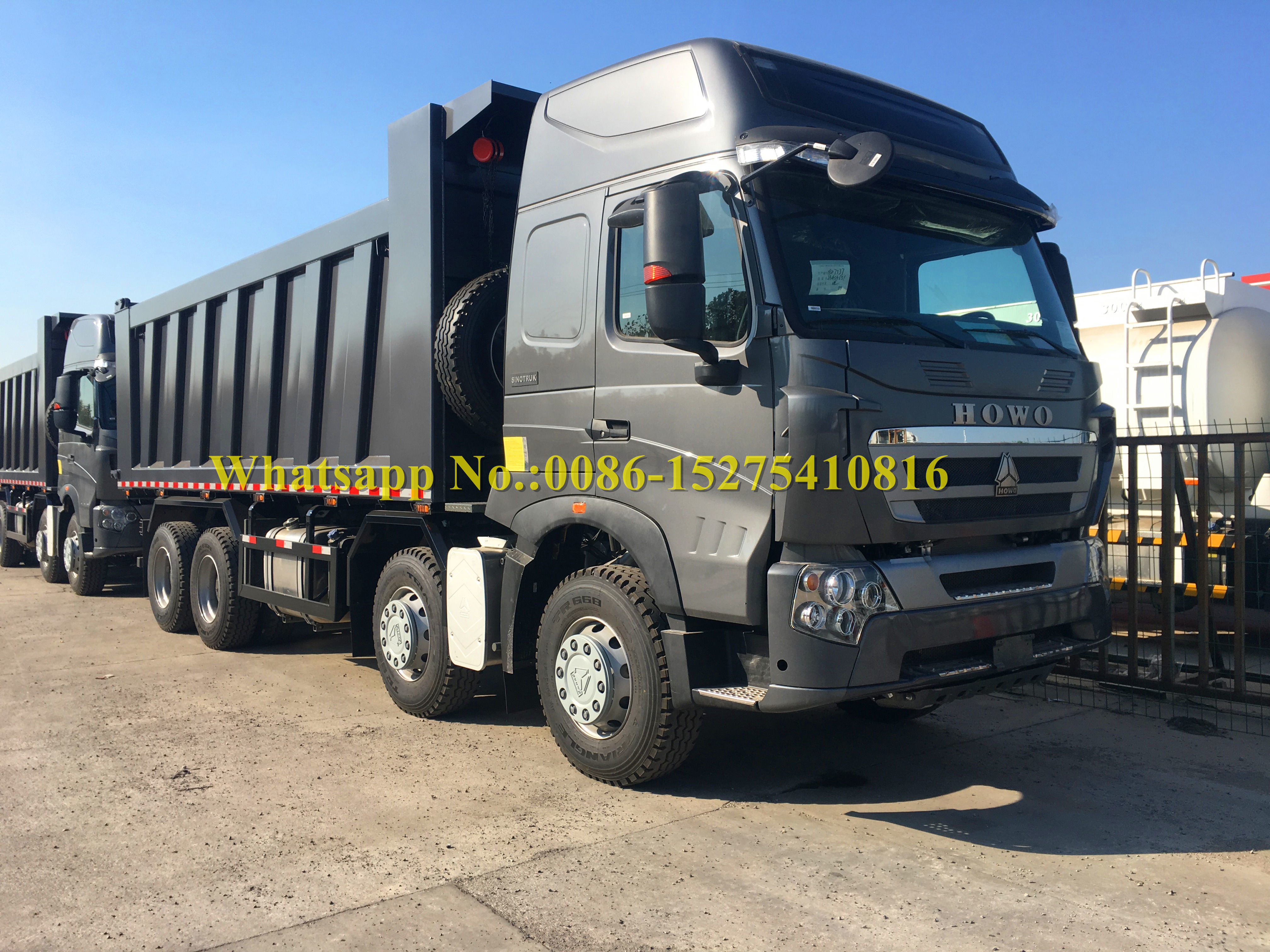 Sinotruck 40 camión volquete de la explotación minera del policía motorizado de Howo T7H 8x4 371HP 12 de la capacidad de cargamento de la tonelada adopta la tecnología del hombre para Filipinas