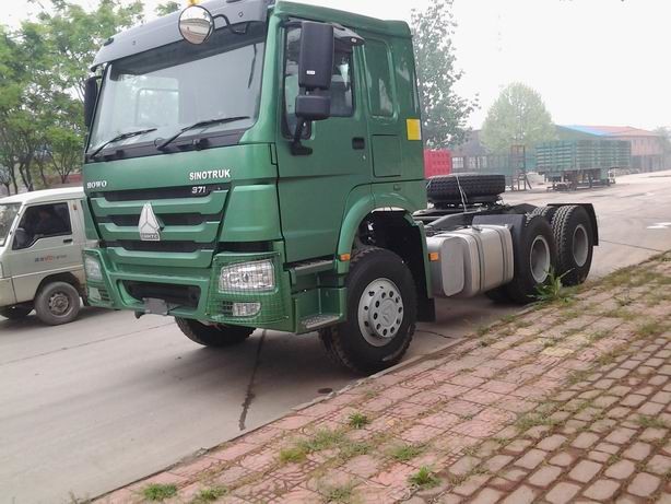 Camión del tractor remolque de Sinotruk Howo 6X4 con 420hp el motor ZZ4257V3241W