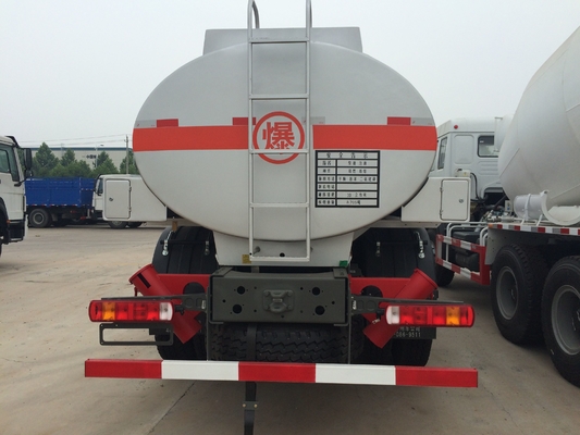 HOWO 6x4 Nuevo 25000L Capacidad de gasolina Bowser Tanque de combustible Camión de transporte de petróleo Camión cisterna