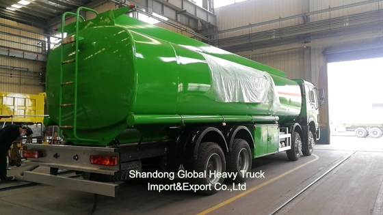 Sinotruk HOWO 8*4 Camión cisterna de combustible 12 ruedas Camión cisterna de aceite 30000L Camión dispensador
