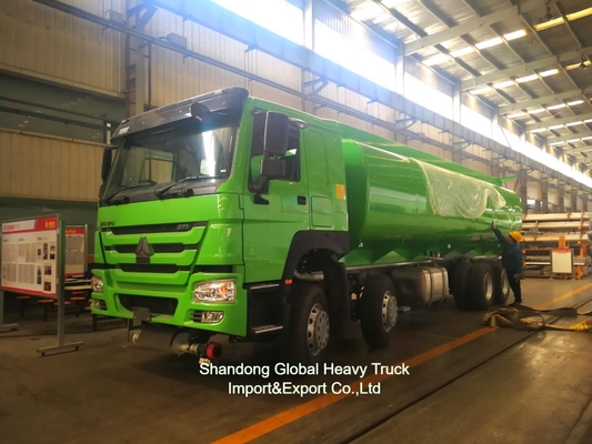 Sinotruk HOWO 8*4 Camión cisterna de combustible 12 ruedas Camión cisterna de aceite 30000L Camión dispensador