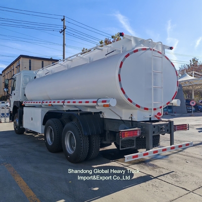 Sinotruck nuevo y usado HOWO Camión cisterna de aceite/combustible/agua 371HP