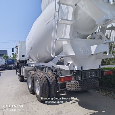 Cómo 8 metros cúbicos de la mezcladora de cemento máquina de bombeo de la mezcladora de cemento de hormigón usado camión para la venta