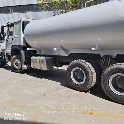 Nuevo diseño Vehículo 3 Eje 40000 litros Combustible aceite gasolina Cisterna camión de transporte