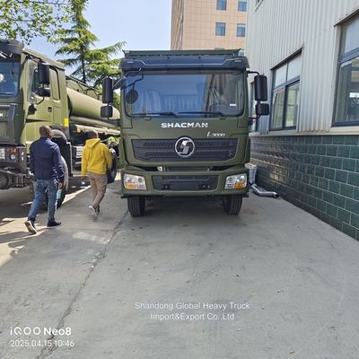 Camión de carga Sinotruk HOWO 4×2 con motor de 210 hp y caja de camión de placa corrugada de aleación de aluminio