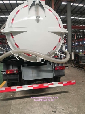 Nuevo camión de aspiración de aguas residuales HOWO 12000 litros camión de escape de vacío combinado para la venta