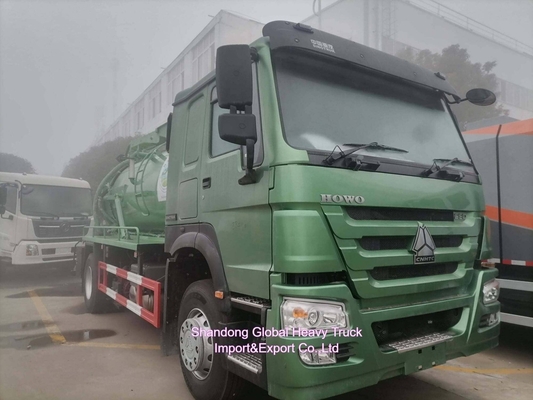HOWO 20cbm 4*2 Dirección derecha 266HP Camión de aspiración de aguas residuales