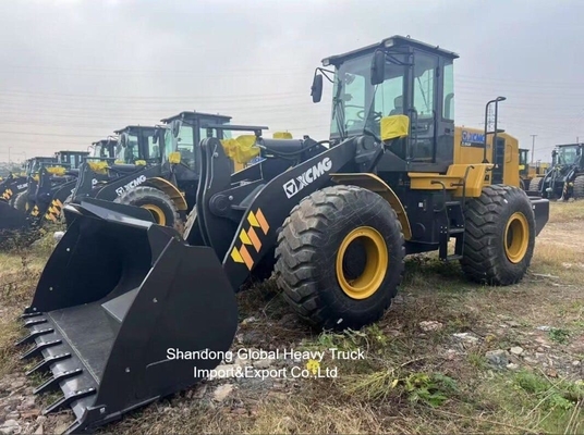 China Maquinaria de movimiento de tierra 3 toneladas Cargador de ruedas delanteras hidráulico pequeño Xc938