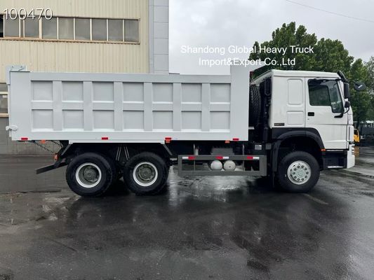 Camión volquete HOWO 6x4 con motor de 371HP, chasis 6×4 reforzado y carrocería de carga de alta resistencia para minería en Nigeria