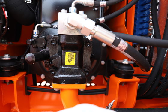 Excavadora mini hidráulica de 6 toneladas Lonking con motor de 15.4kw/2400rpm y diseño compacto de 5900*2000*2600 mm