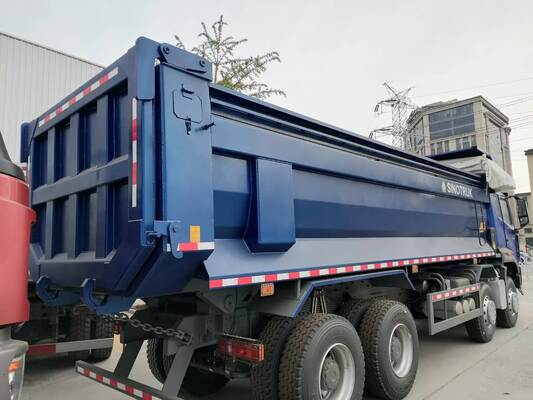 Camión mezclador de hormigón HOWO reacondicionado de 10 metros cúbicos con motor de 371 CV para la entrega de hormigón rentable