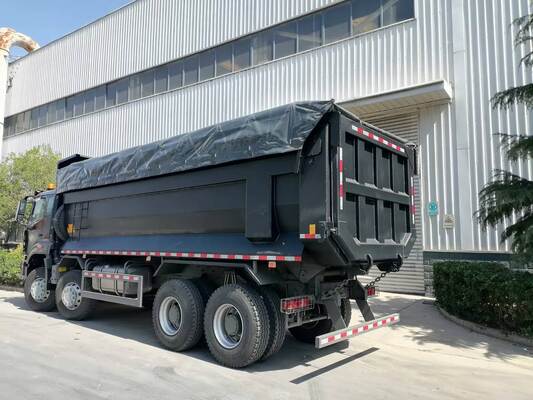 Camión usado HOWO de 10cbm, bomba mezcladora de cemento, hormigonera