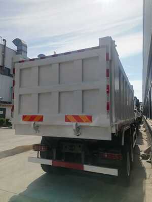 Camión de construcción robusto usado Sinotruk HOWO Nx 440HP 6X4 para necesidades de trabajo pesado