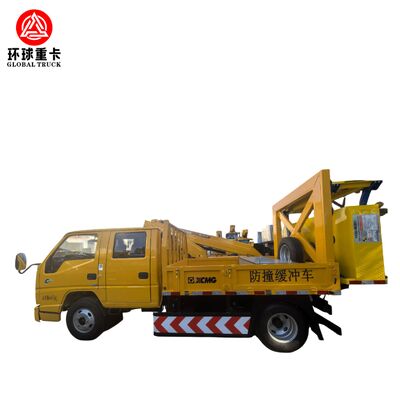 HOWO 4×2 Camión de colchón de choque con 350 caballos de fuerza y sistema de protección de absorción de energía para la seguridad del mantenimiento de la carretera