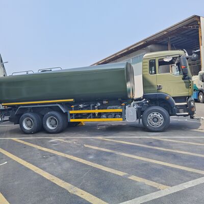 HOWO TX 6×4 Camión tanque de agua con 15-20 CBM de capacidad y bomba de agua de alta presión para el control del polvo y el riego