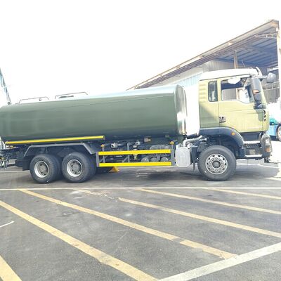 HOWO TX 6×4 Camión tanque de agua con carga útil de 20T para supresión de polvo de la carretera y limpieza municipal