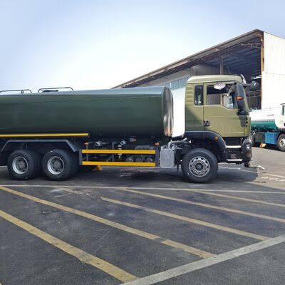 HOWO TX 6×4 Camión cisterna de agua con carga útil de 20T y norma de emisiones Euro 2 para el control del polvo en carretera