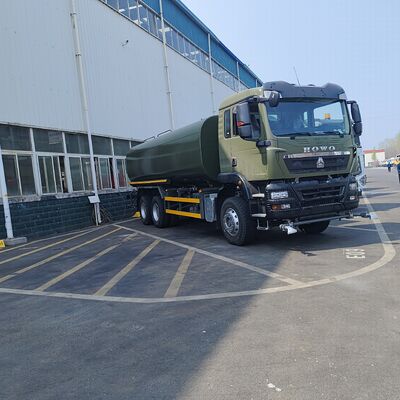 HOWO TX 6×4 Camión cisterna de agua con carga útil de 20T y norma de emisiones Euro 2 para el control del polvo en carretera