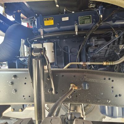 Camión tractor de servicio pesado BEIBEN 2638 6×4 con motor WEICHAI de 380HP y chasis con tecnología Mercedes-Benz