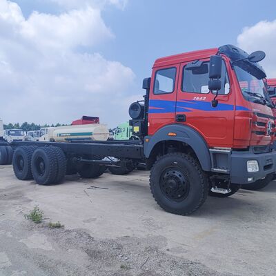 BEIBEN 2638 6×6 camión de carga pesada de minería con un motor WEICHAI de 380 CV y una carga útil de 30-35 toneladas para minería fuera de carretera