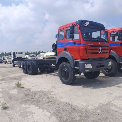 BEIBEN 2642 camión de descarga de minería de 6 × 6 con motor WEICHAI de 420 CV y carga útil de 30-40 toneladas para minería pesada