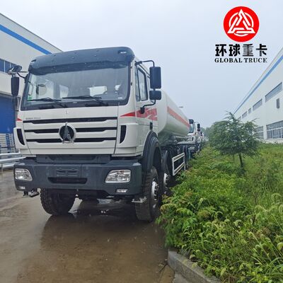 Beiben 8x8 35000L camión cisterna de combustible pesado para minería para el transporte de diésel en el Congo