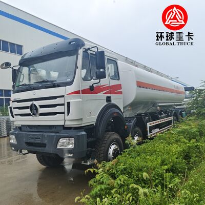 Beiben 8x8 35000L camión cisterna de combustible pesado para minería para el transporte de diésel en el Congo