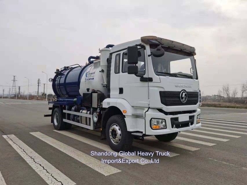 Camión de vacío para aguas residuales DONGFENG 4*2 de 5000L con 280 CV de potencia para una recogida eficiente de lodos