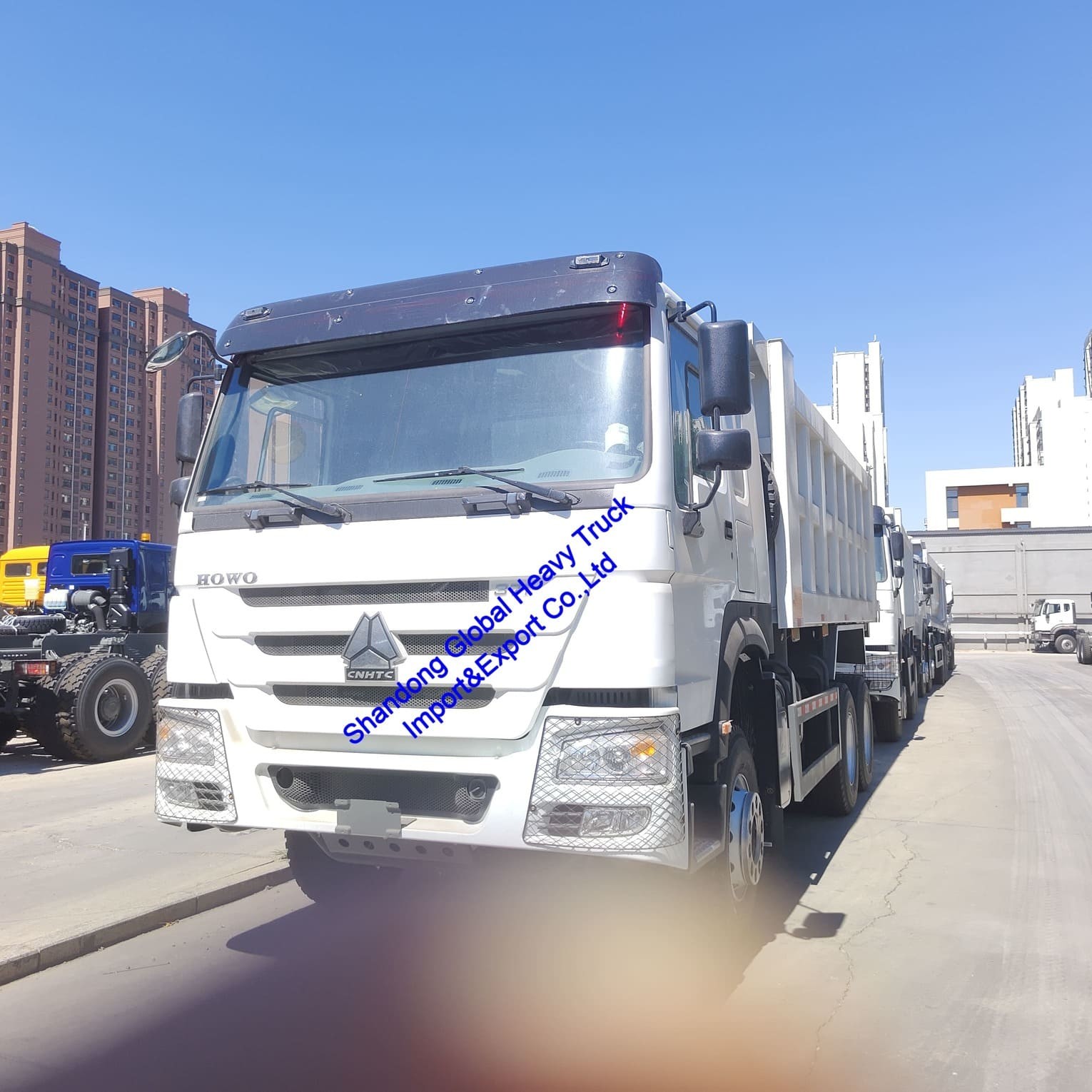 China Marca HOWO Sinotruk camiones de descarga 6X4 10 neumáticos camión de descarga de 400 CV