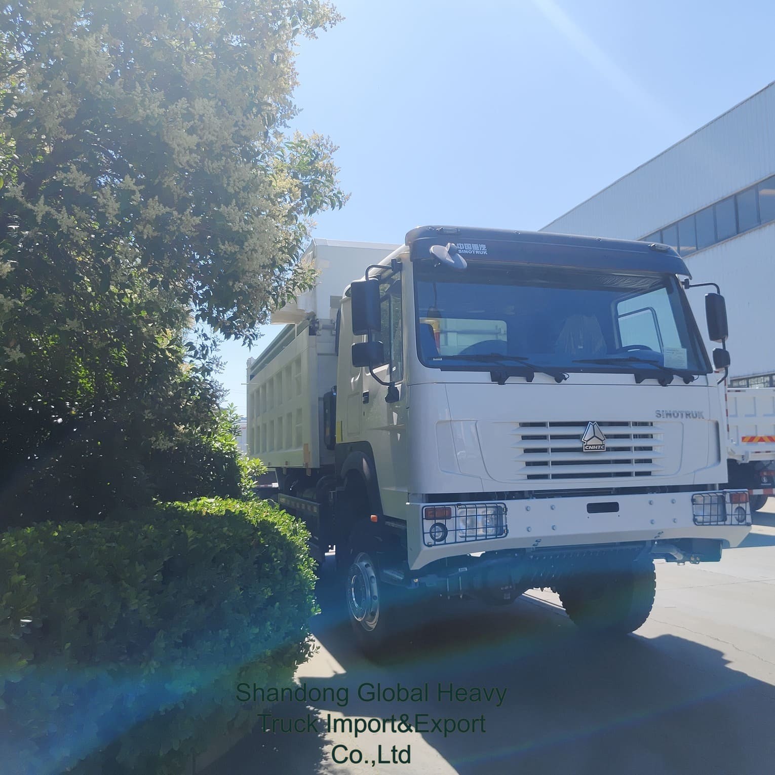 Sinotruk HOWO Nx Tx Usado Nuevo Fabricante Weichai 10 Ruedas 6X4 8X4 371HP 400HP 430HP
