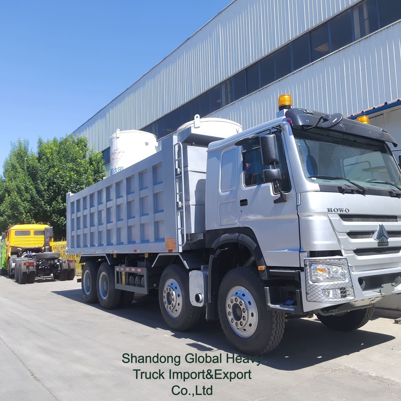 Nuevo y usado 351/371/375/380/400/460/500/540HP Shacman Sinotruck 8*4 HOWO camión volcado