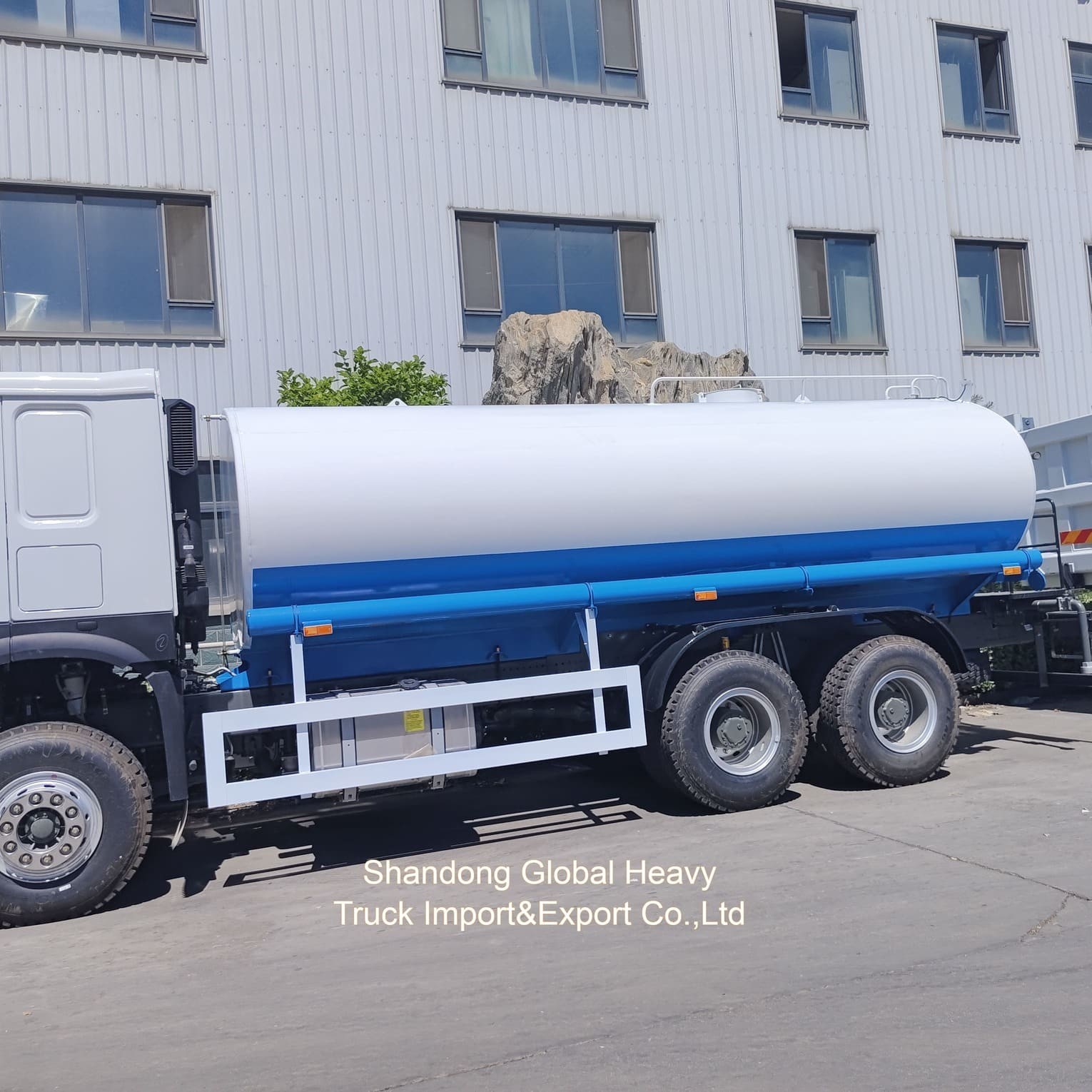 Sinotruk HOWO Vehículo 20000/30000L 6X4 Cisterna de trabajo pesado