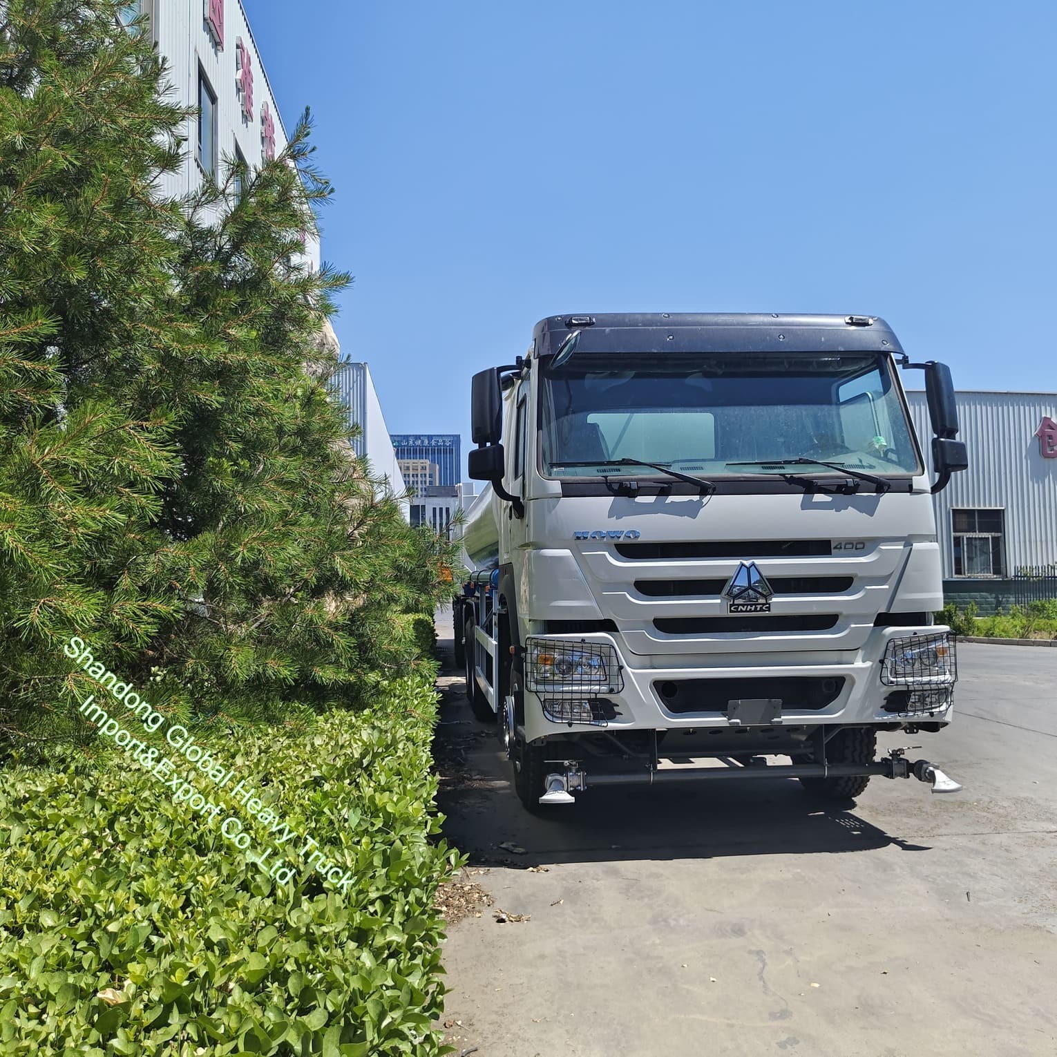 HOWO 6*4 400 CV Camión de tanque de agua renovado Camión de rociadores Camión de 6*4 Camión cisterna de agua