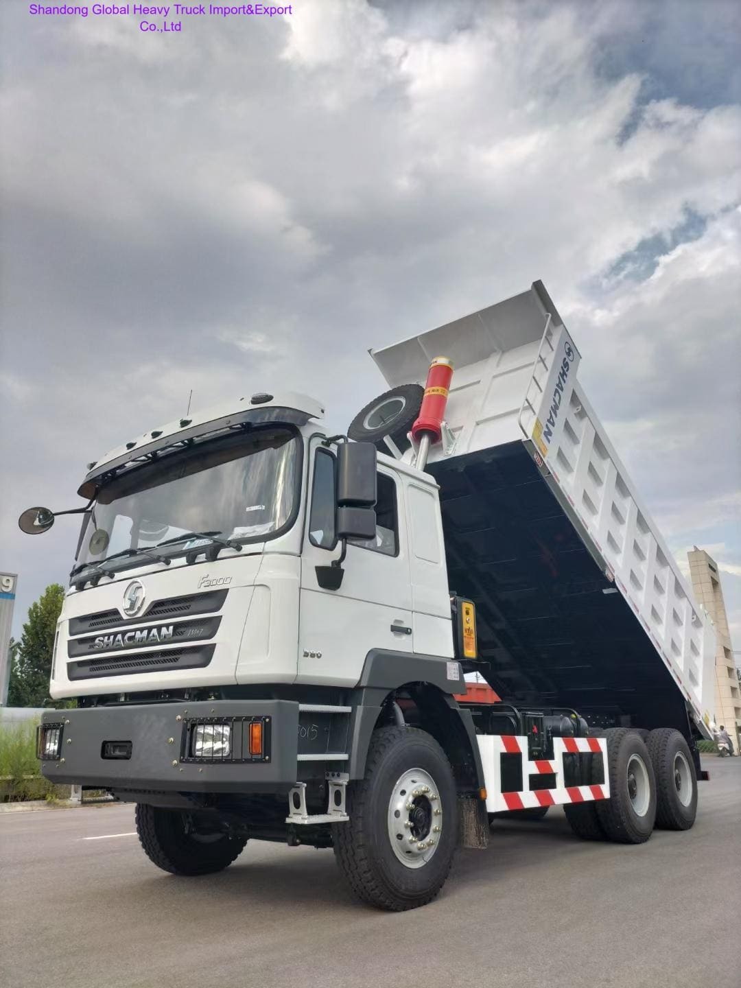 Nuevo Shacman F3000 camión de 30 toneladas con emisiones Euro 2 y sistema hidráulico HYVA