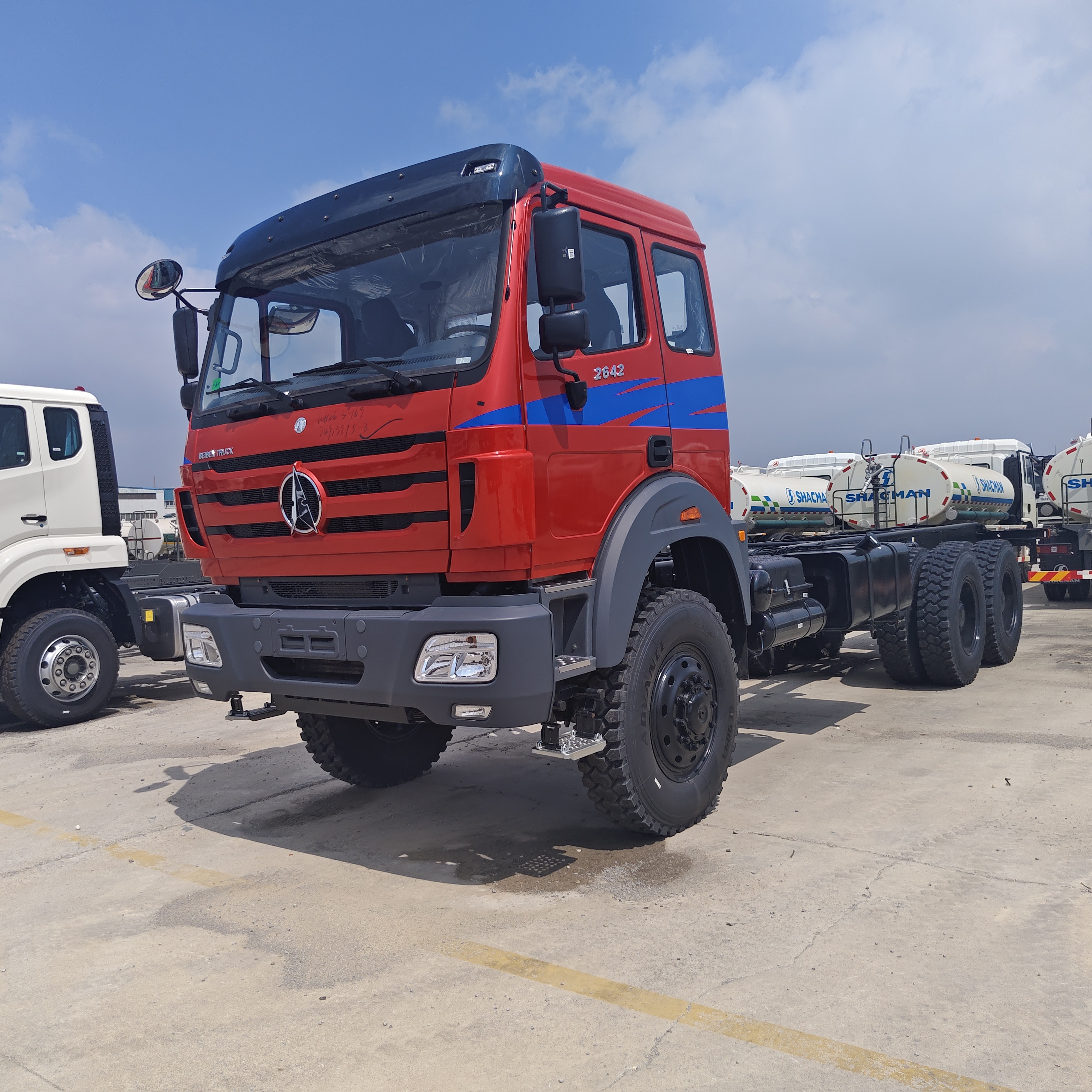 BEIBEN 2648 6×4 camión tractor de trabajo pesado con 480 HP motor WEICHAI y chasis de tecnología Mercedes-Benz
