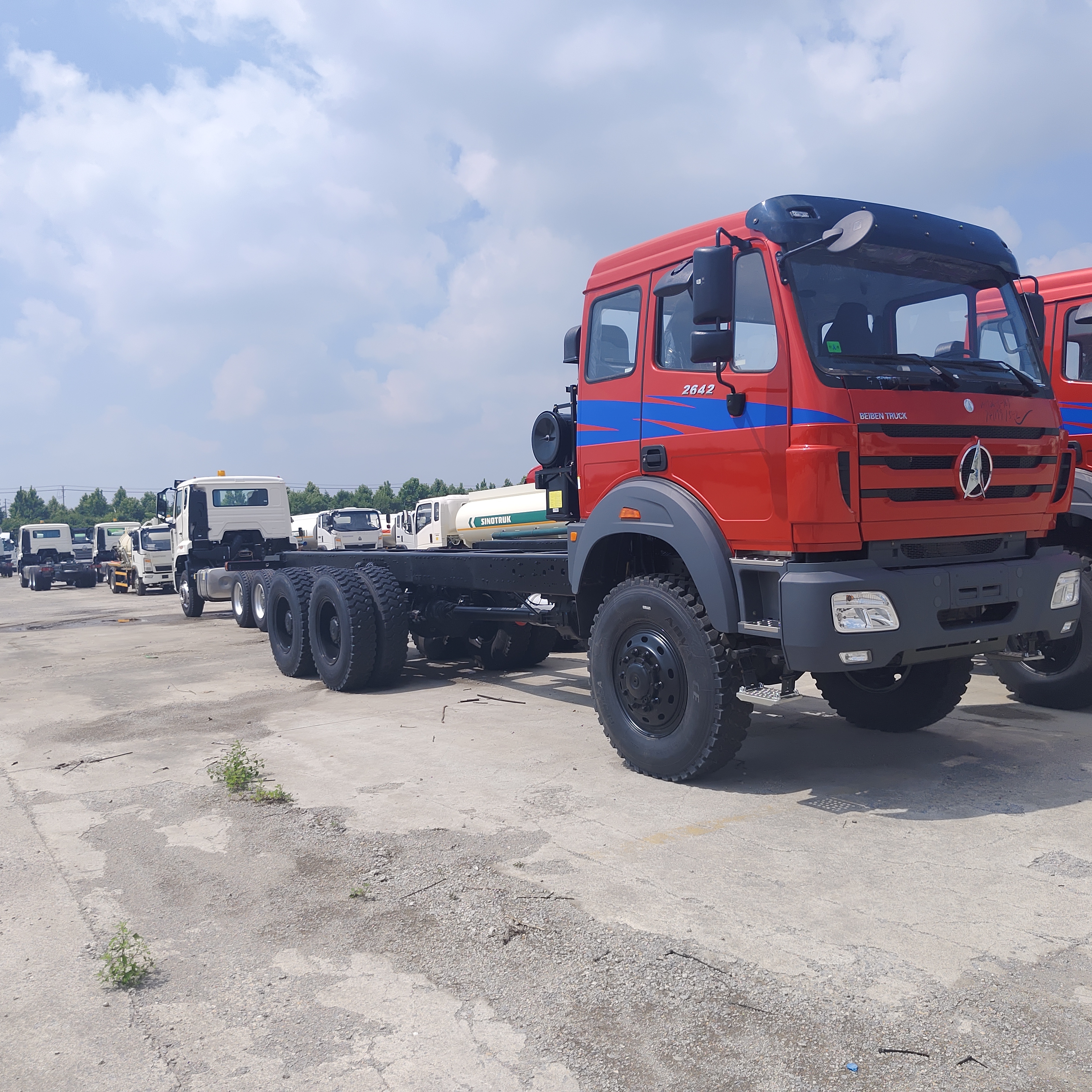 BEIBEN 2648 6×4 camión de carga pesada para minería con 480 CV de motor WEICHAI y 30-40 toneladas de carga útil para el transporte de cobre y cobalto