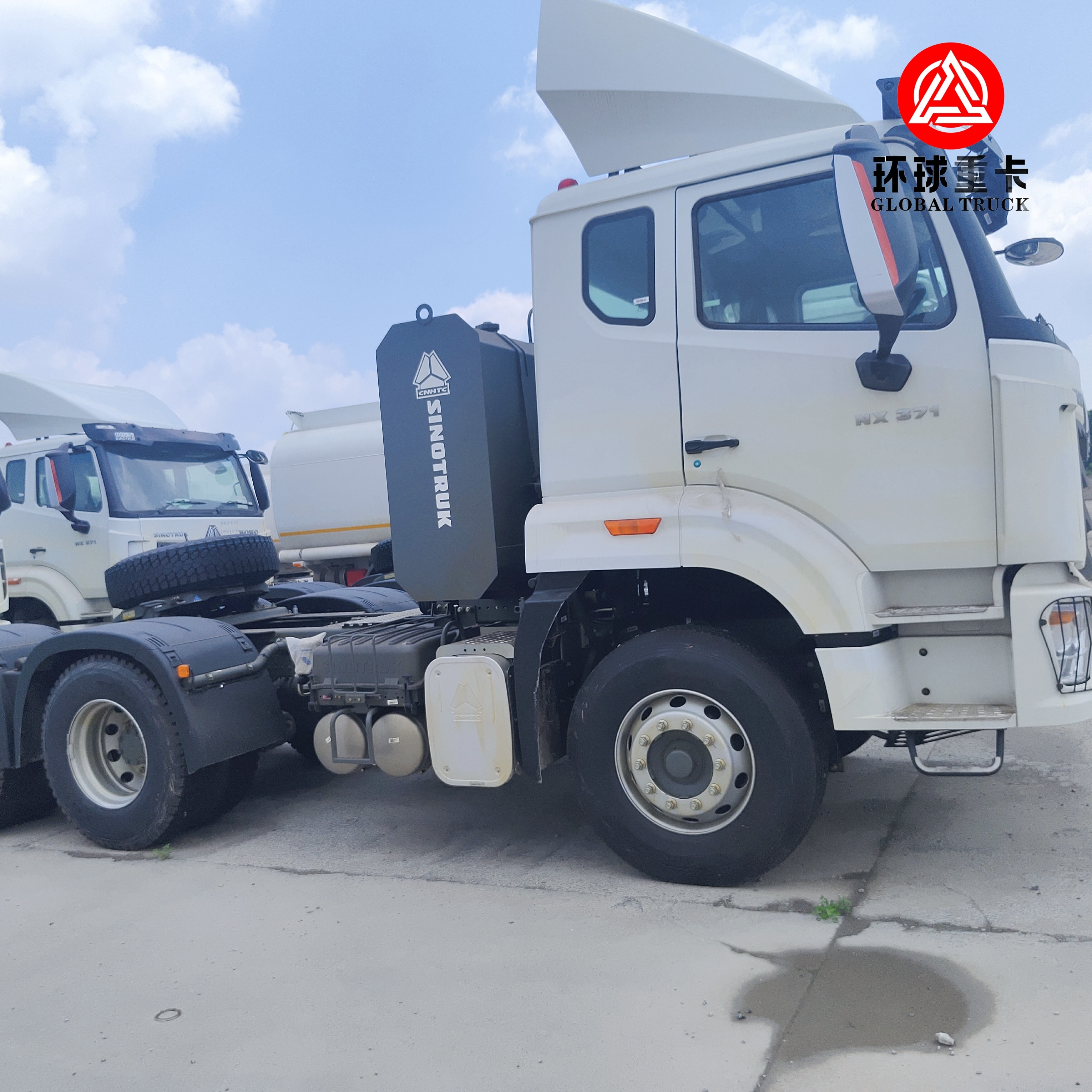 Nuevo camión tractor HOWO NX 6x4 371HP camión de transporte pesado para servicios de logística y carga